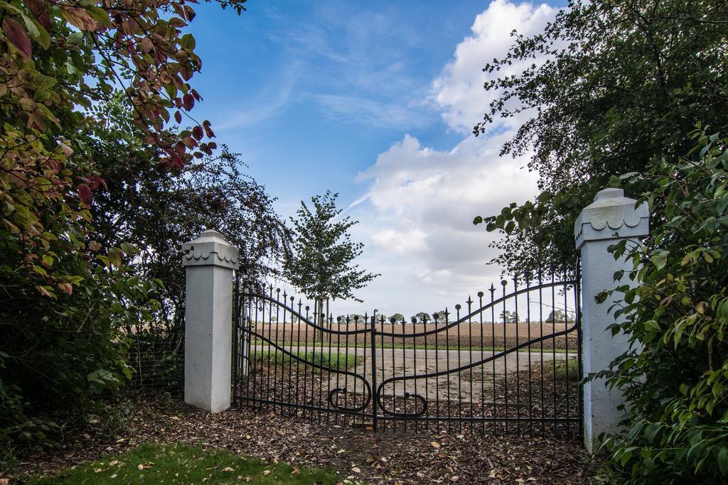 Hof Osterholz Apartman Loit Kültér fotó