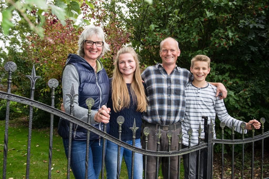Hof Osterholz Apartman Loit Kültér fotó